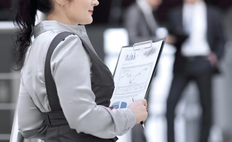 결론, 뉴스의 헤드라인 너머를 보는 통찰력!