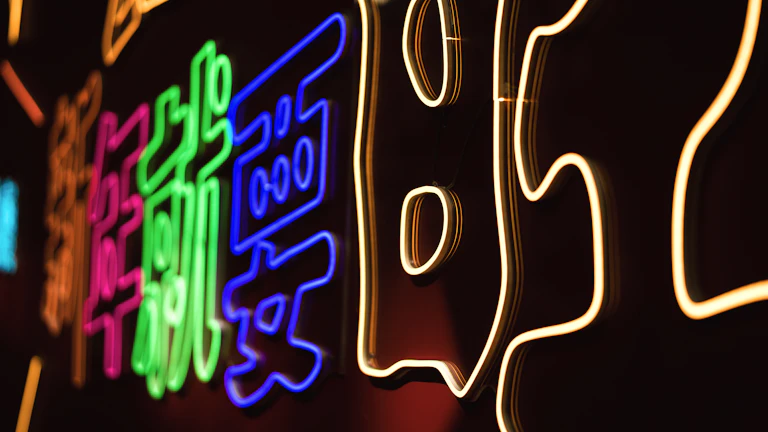 2026년 위안화 예금 금리, 환차익까지 노린다면? 중국 경제 리스크 분석 26 중국 경제 지표 그래프