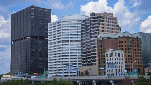 2026년 급매물 잡는 초보자를 위한 부동산 투자 전망과 실패 없이 돈 버는 핵심 전략 3