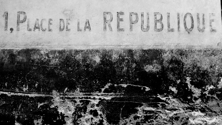 분쟁 조정 과정을 나타내는 이미지