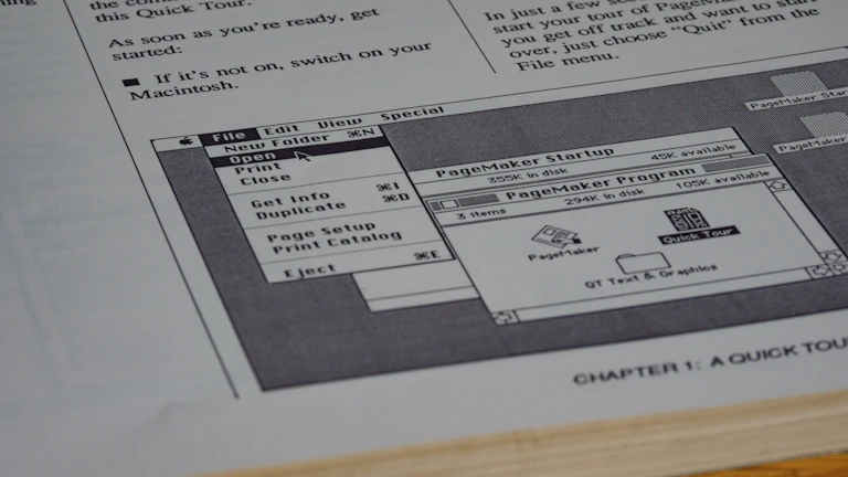 금융 서류와 세금 양식