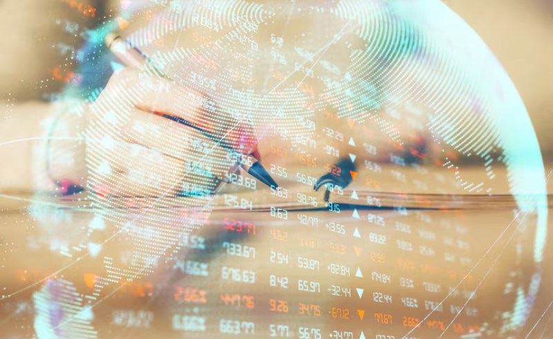 글로벌 경제 전망과 통화 흐름을 보여주는 차트