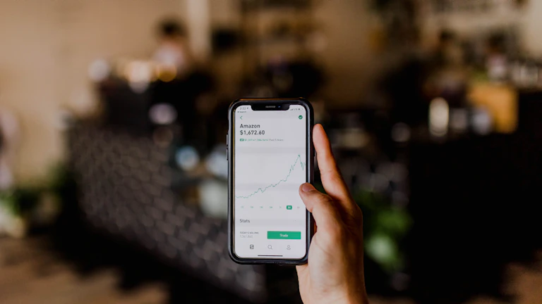 비트코인 현물 ETF 승인 후 2026년 투자 전략과 전망 (2026년) 27 strategy-chart - 다양한 투자 전략을 보여주는 차트