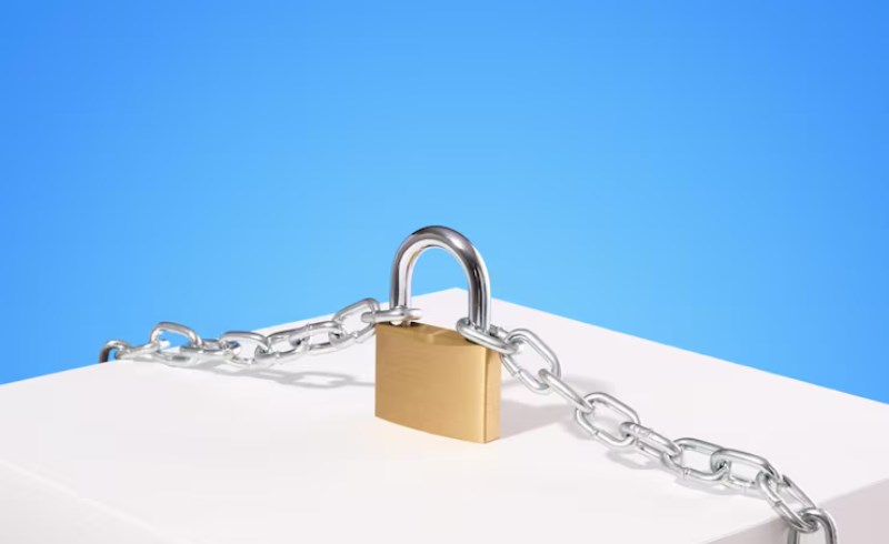 고금리 통화 투자 위험성과 터키 리라 폭락 사태가 주는 실전 교훈 5가지 27 방패와 자물쇠로 보호받는 안전한 자산 이미지