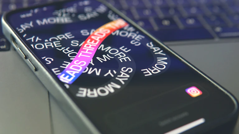 모바일 앱을 통해 연금 전환을 신청하는 과정