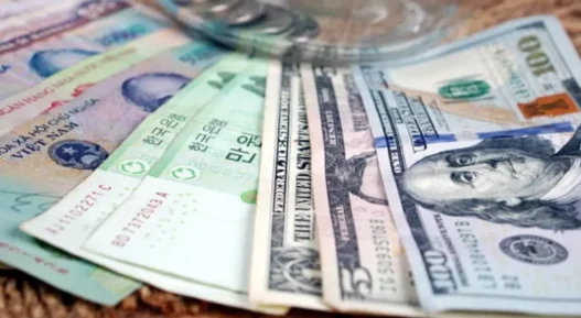 달러 환율 1500원 시대가 현실이 된다면 우리가 반드시 준비해야 할 자산 방어 전략 11