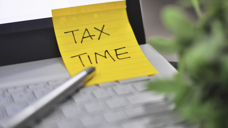 consultation - 세무 전문가와 상담하는 사업자