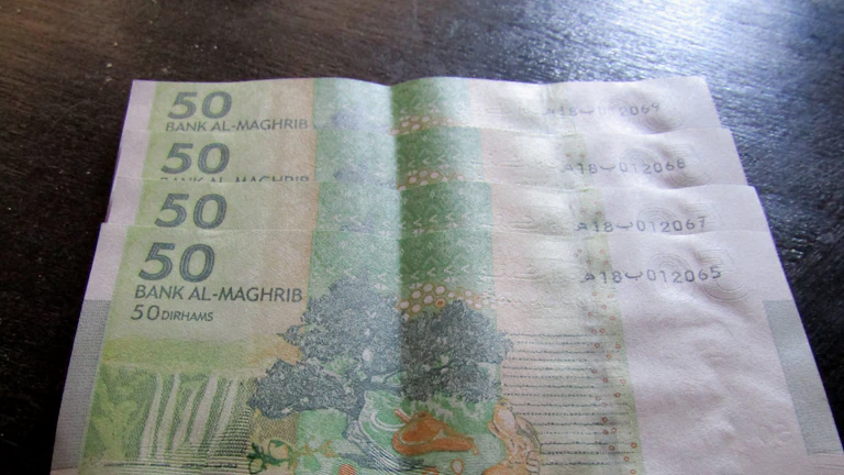 900원대 엔화 환전을 통한 투자 기회