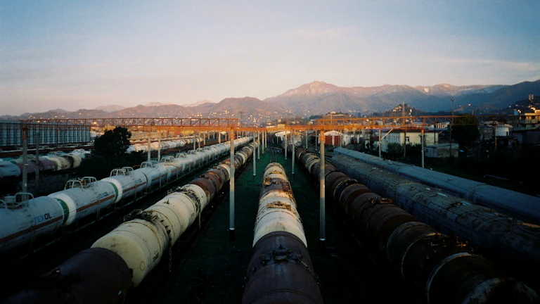 천연가스 수익 극대화하는 실전 매매법 25 천연가스 선물 거래 차트와 에너지 시장 분석 화면