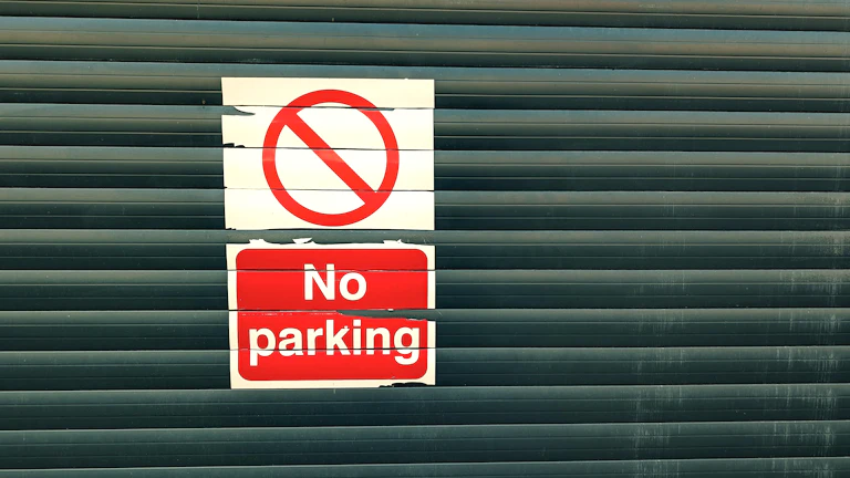 2026년 금리 인하 시 달러 투자로 환차익까지 챙기는 비법 28 경고 표지판