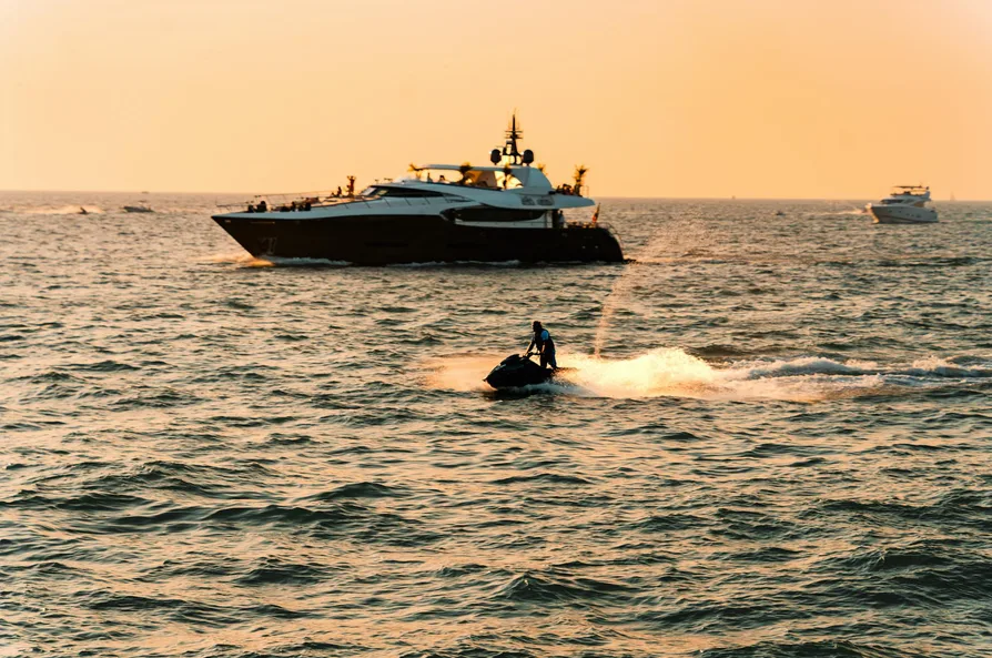 호르무즈 해협과 페르시아만이 보이는 지도